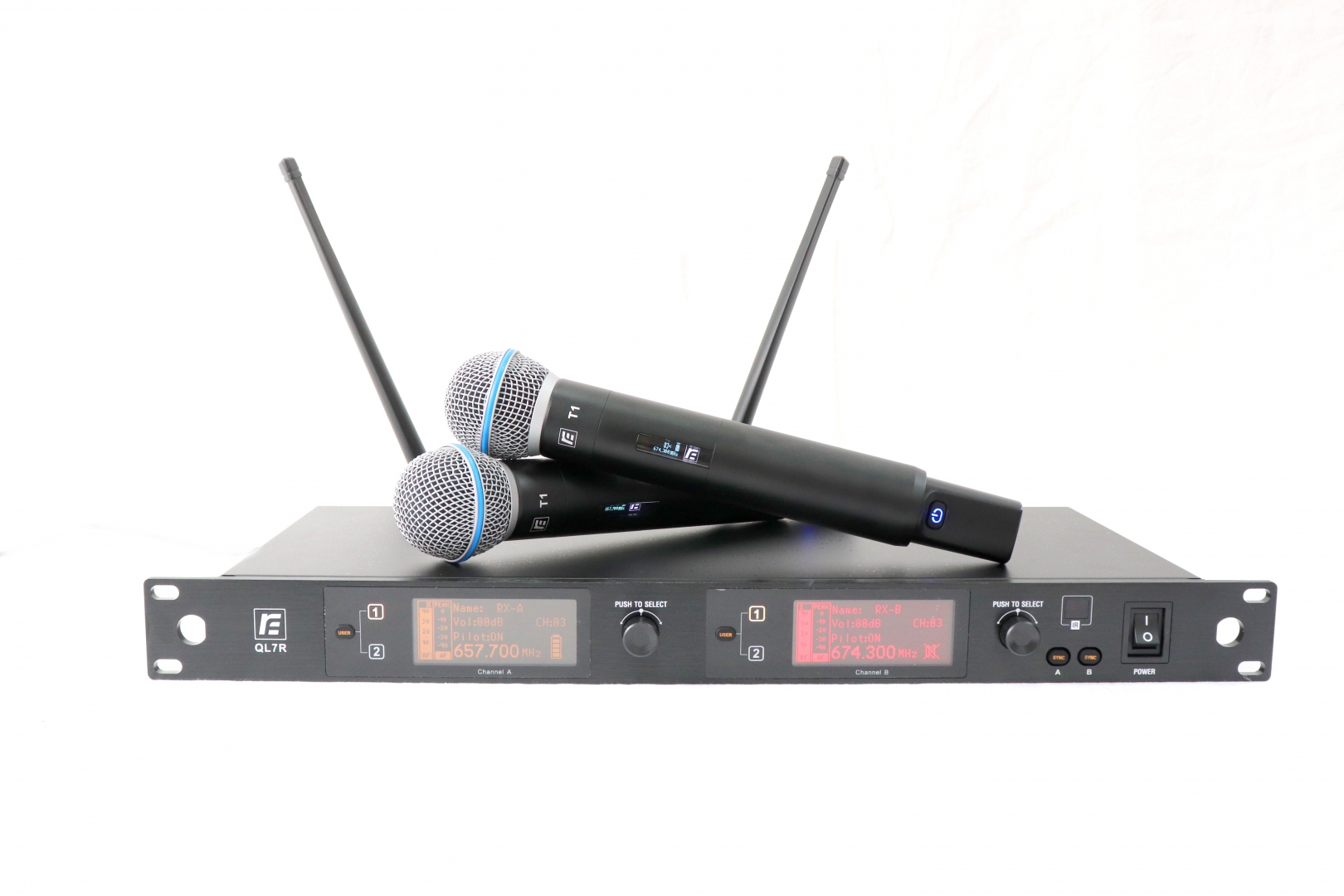 RFIntell QL7R/T1-B 720,500-754,000 МГц 2-канальная радиосистема с 2-мя ручными микрофонами в Сахалинской области